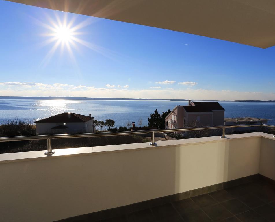 House Natali 70M From The Beach - Free Ev Top Up Rtina Esterno foto