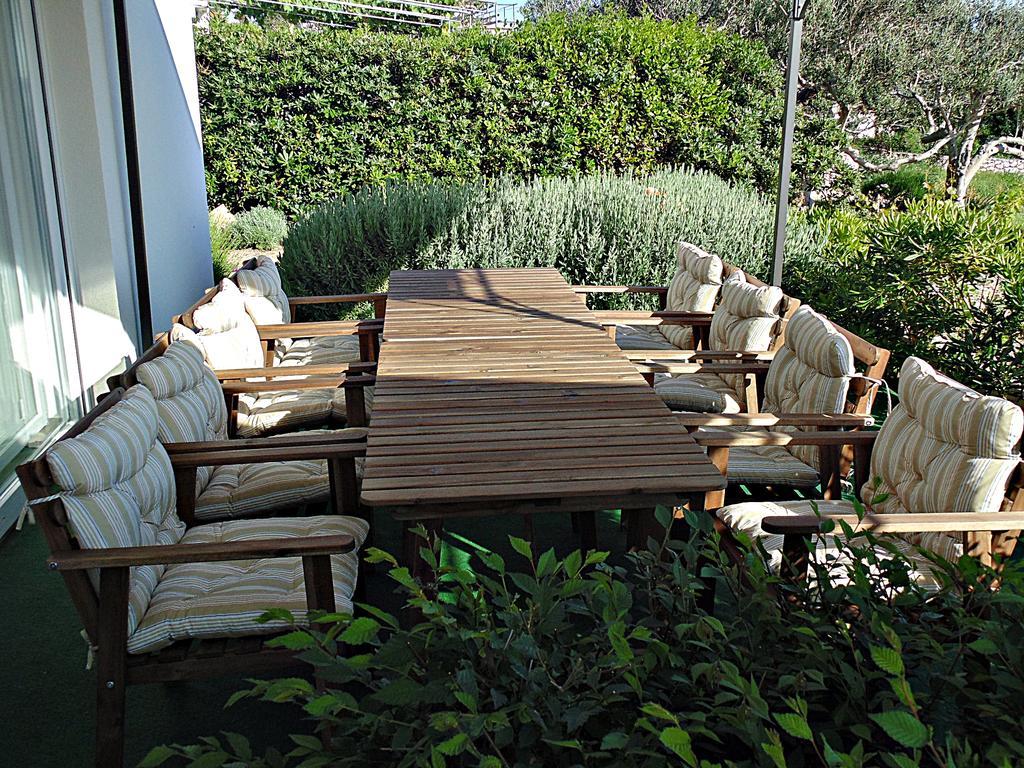 House Natali 70M From The Beach - Free Ev Top Up Rtina Esterno foto