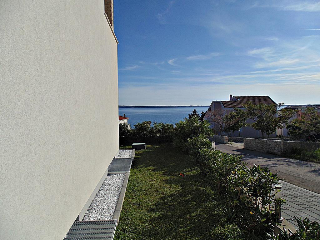 House Natali 70M From The Beach - Free Ev Top Up Rtina Esterno foto